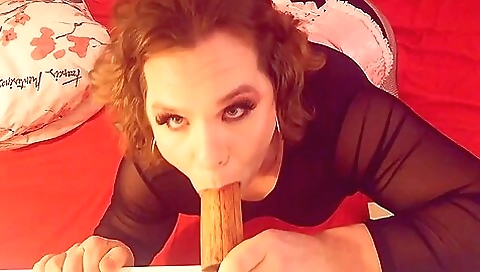 Brunette takes a dildo in her tight ass in a solo video