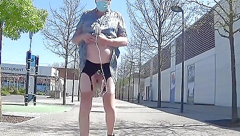 Amateur mature with sexy stockings and homemade toy for fun